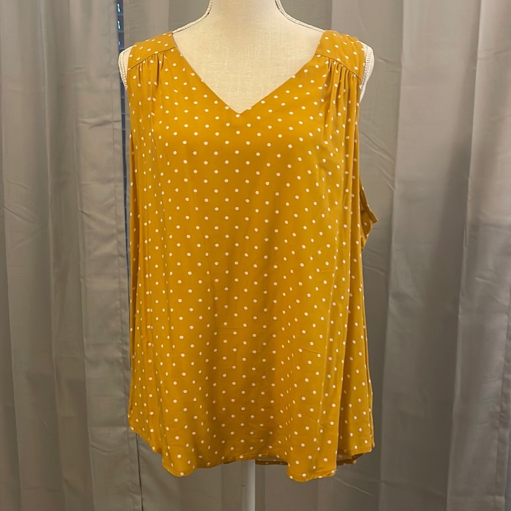 Old Navy Polka Dot Shell Top
